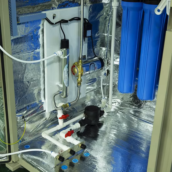 Máquina expendedora embotellada del agua pura del sistema del purificador del agua del IC de la moneda con ULTRAVIOLETA